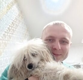 Артём